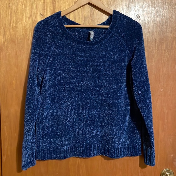 •STUDIO II•NWOT BLUE CHENILLE SCOOPNECK KNIT RIBBED SWEATER SIZE MEDIUM - Picture 9 of 9
